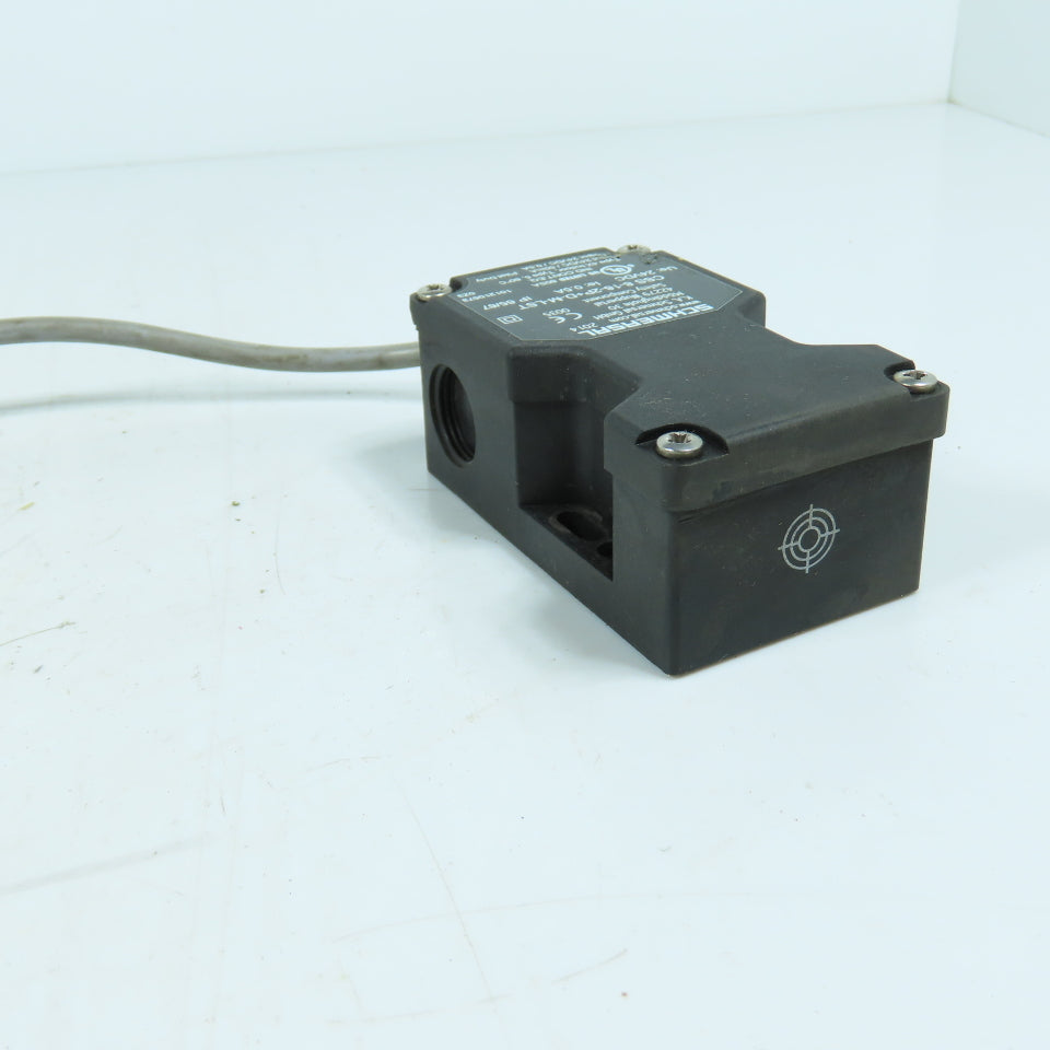 Schmersal CSS 8-16-2P+D-M-LST Electronic Safety Sensor 24VDC 0.5A
