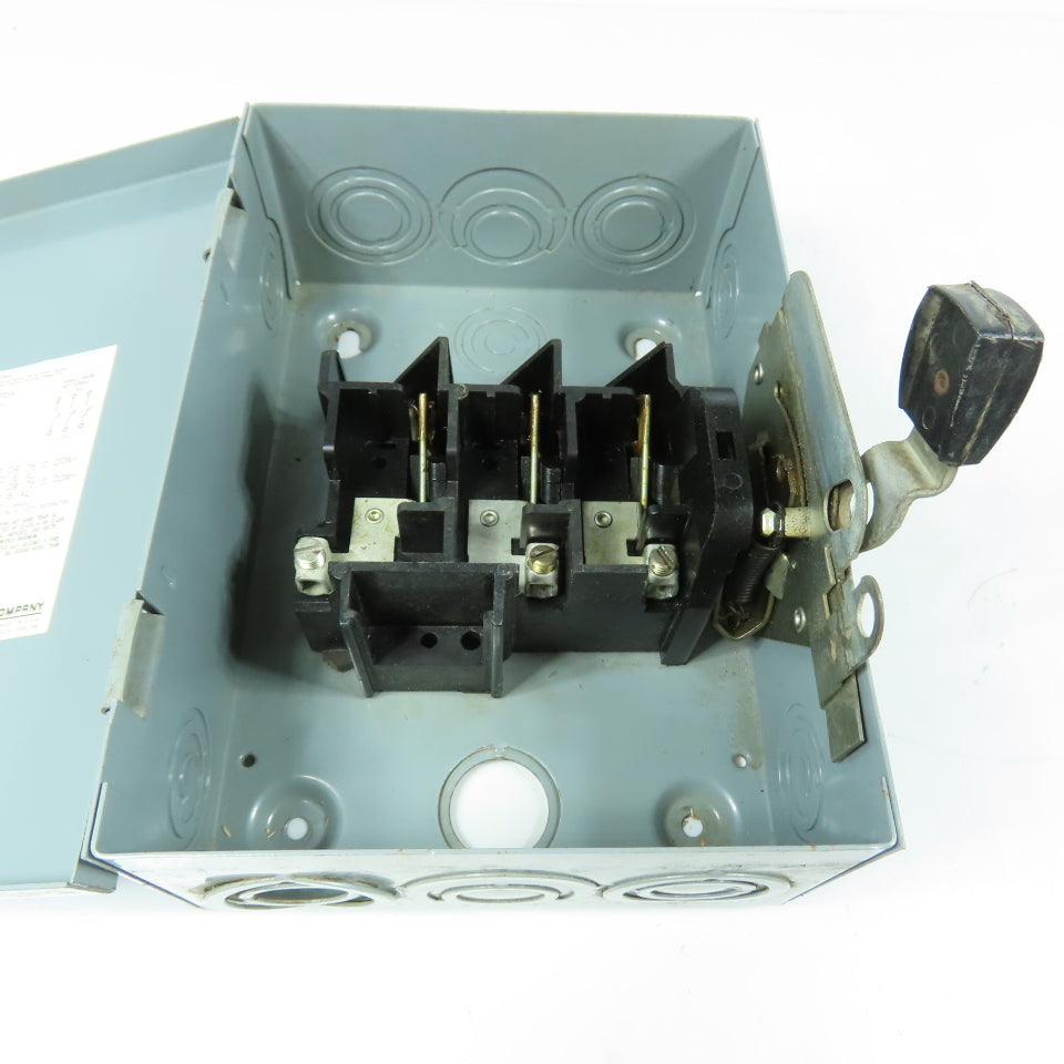 Square D DU321 30A 3-Pole Non-Fusible Safety Disconnect Switch 240VAC Series E1