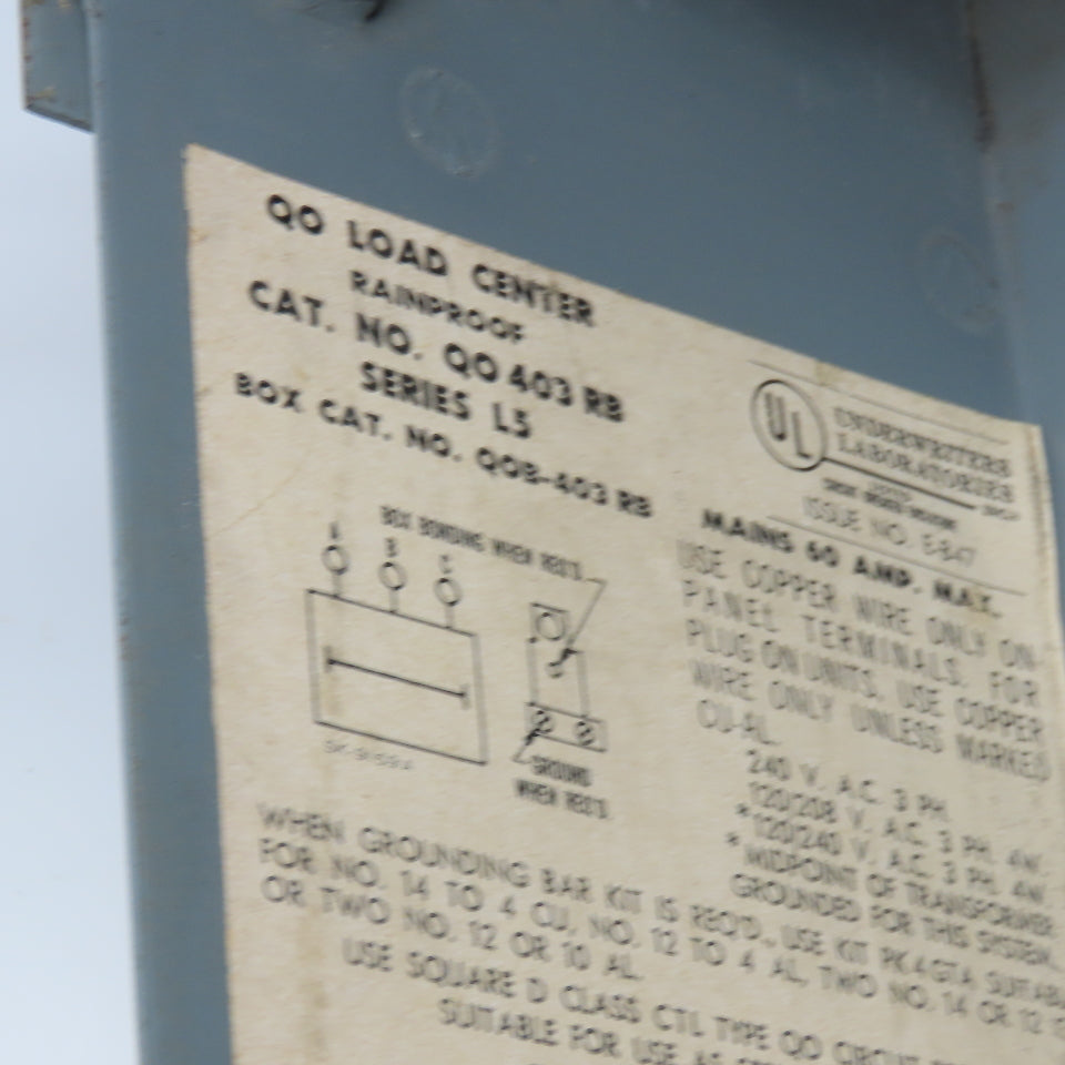 Square D QO 403 RB QO Load Center Rainproof Enclosure 240V 3Ph