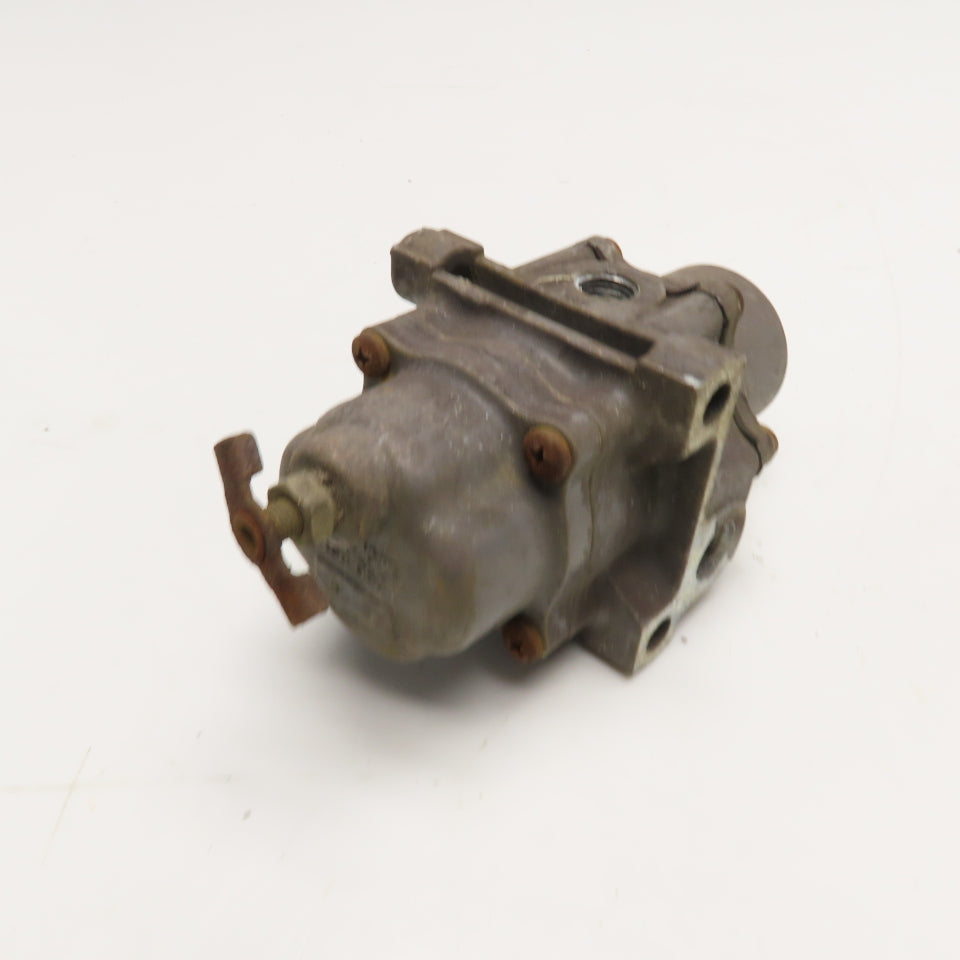 Fisher Controls FS67CFR-362 250PSI Max Air Pressure Regulator 0-30PSI 1/4"NPT