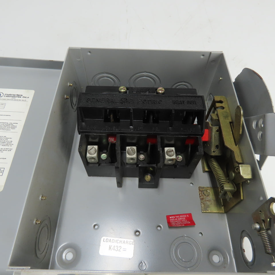 Ge THN3361 30A 3-Pole Non-Fusible Heavy Duty Safety Disconnect Switch 600VAC