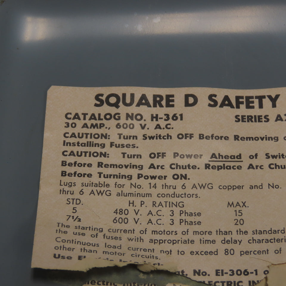 Square D H-361 30A 3-Pole Fusible Safety Disconnect Switch 600VAC
