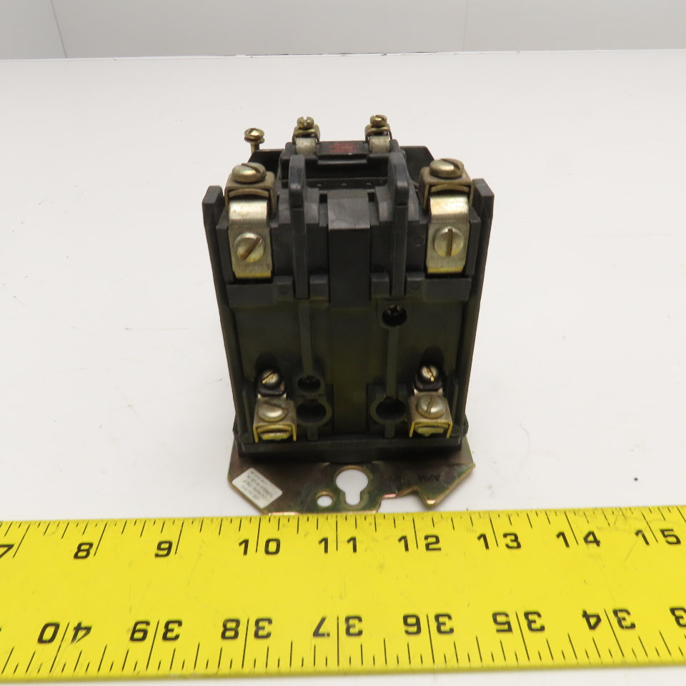 Allen Bradley 500L-A0D92 Contactor Starter 115/120V Coil