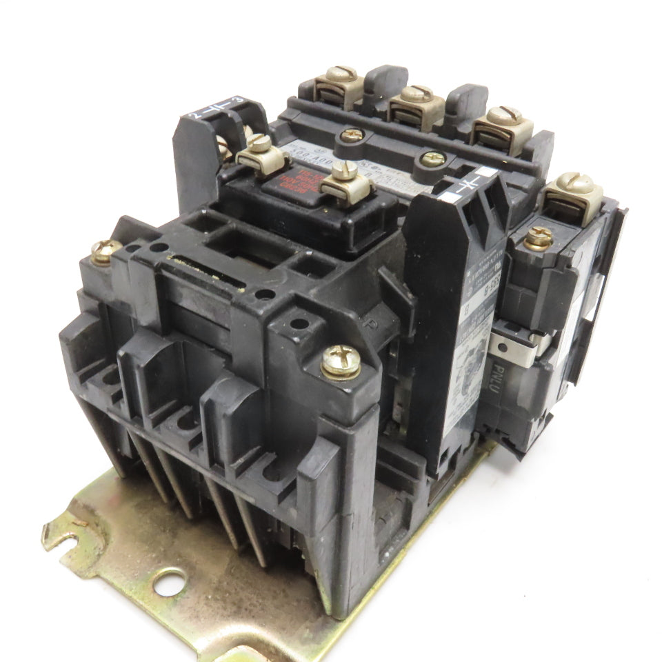 Allen Bradley 500-A0D940 Size 0 Motor Starter 600V 5Hp Max 115/120V Coil