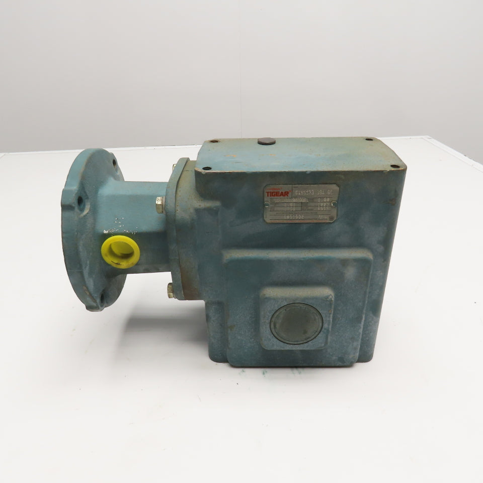 Dodge A262B040N000K1 40:1 Ratio Inline Gear Reducer 233RPM Output 1003In/Lbs.