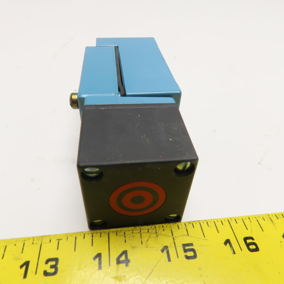 Honeywell LYT01B-1H 9-30VDC Microswitch Proximity Sensor Switch