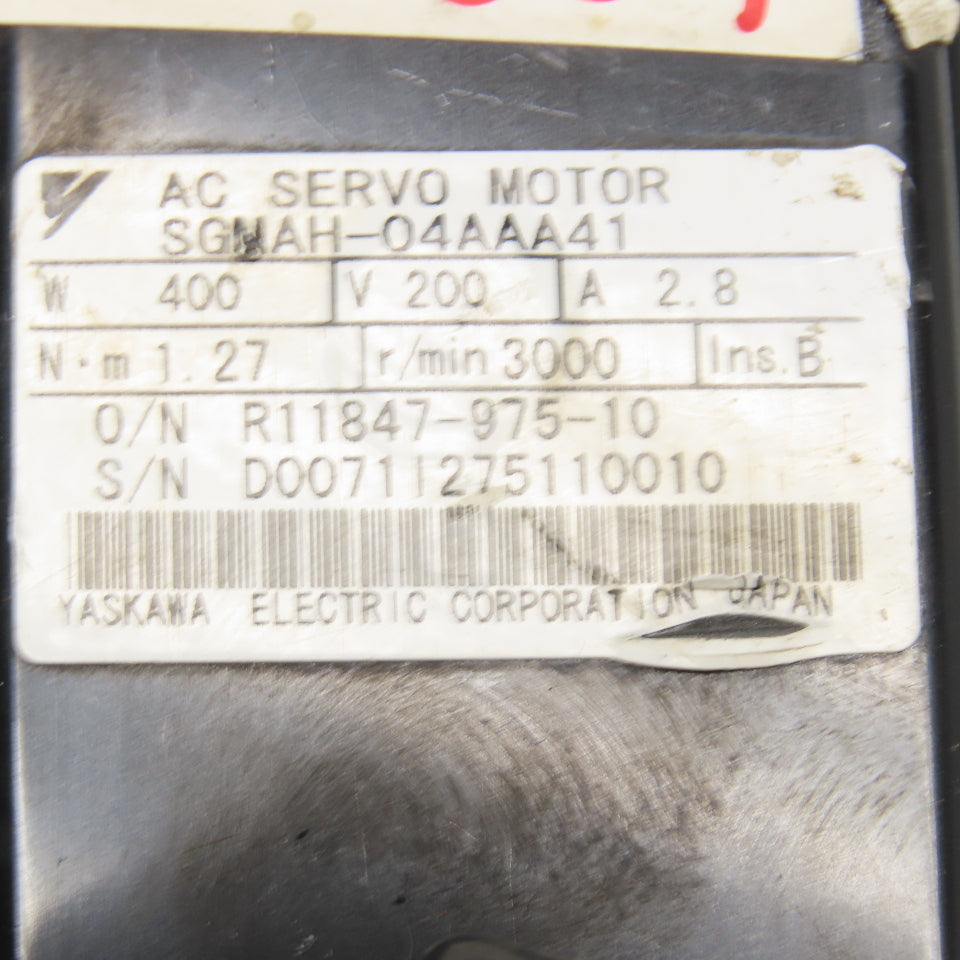 Yaskawa SGMAH-04AAA41 400W 200V 3000RPM AC Servo Motor