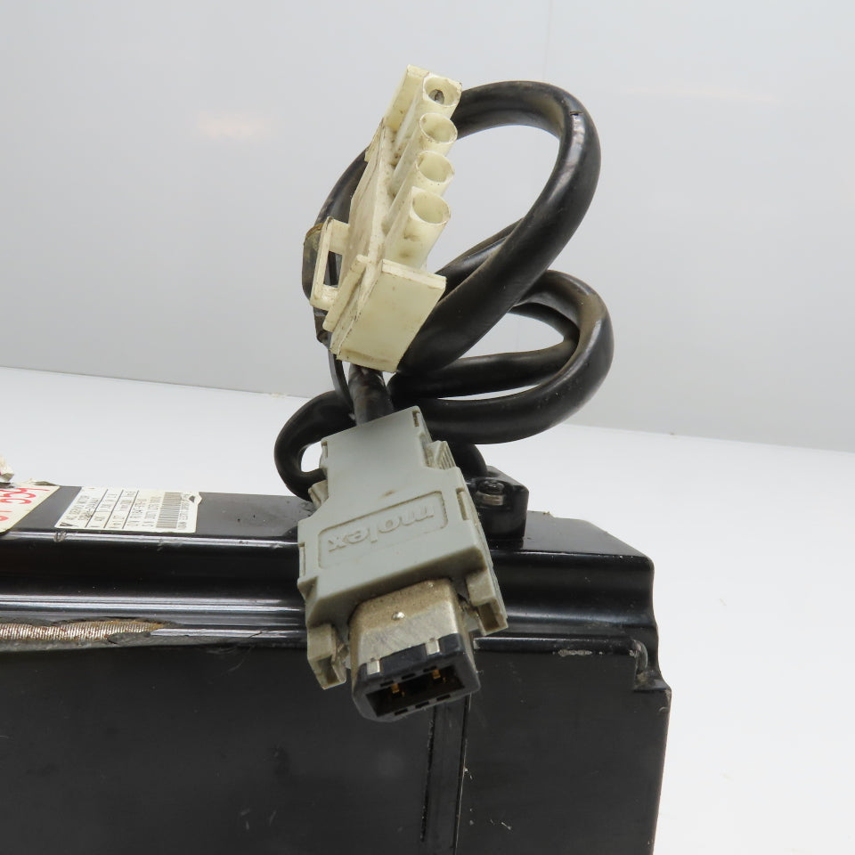 Yaskawa SGMAH-04AAA41 400W 200V 3000RPM AC Servo Motor