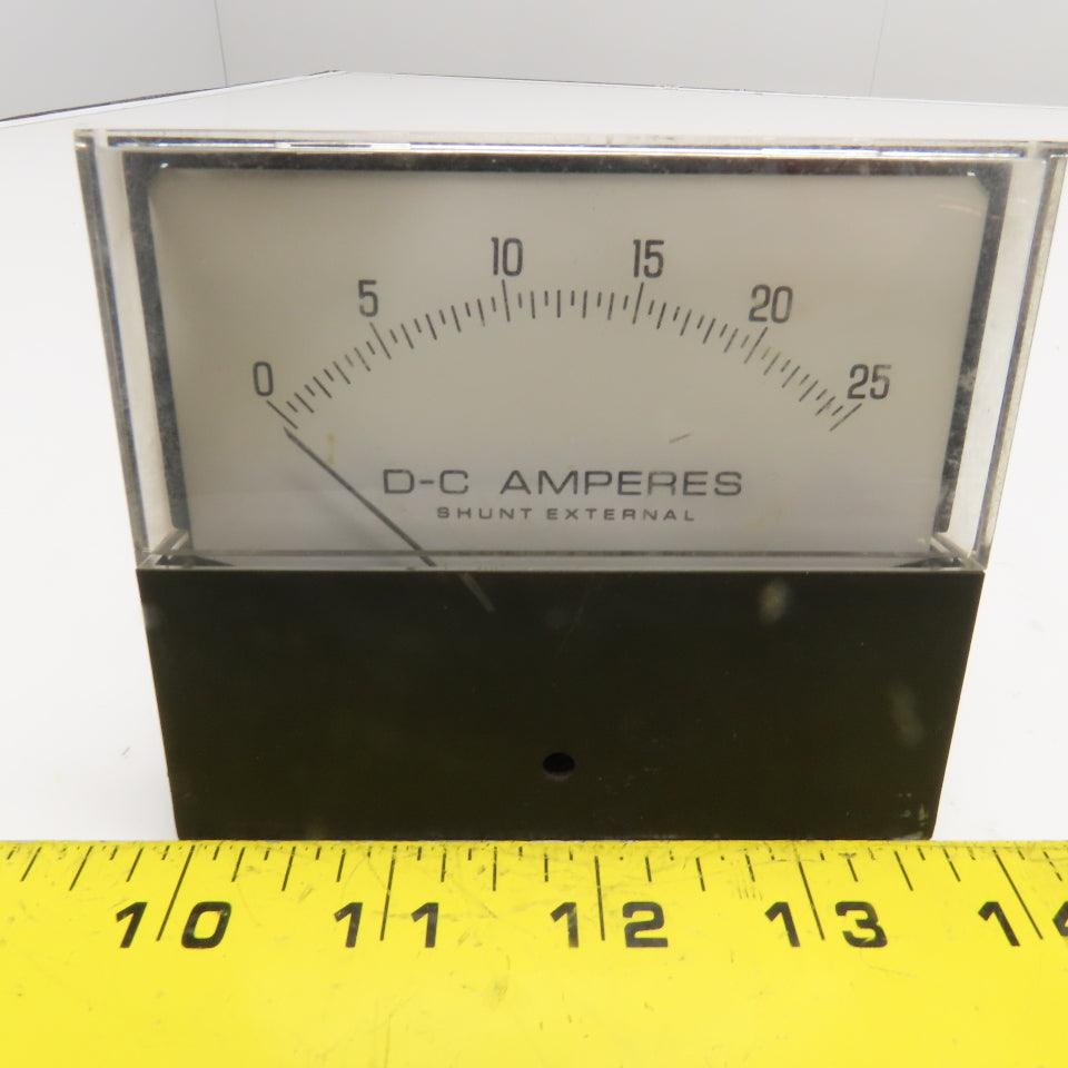 Yew 251324ECEC7JCM 0-25 DC Amperes Amps Analog Panel Ammeter