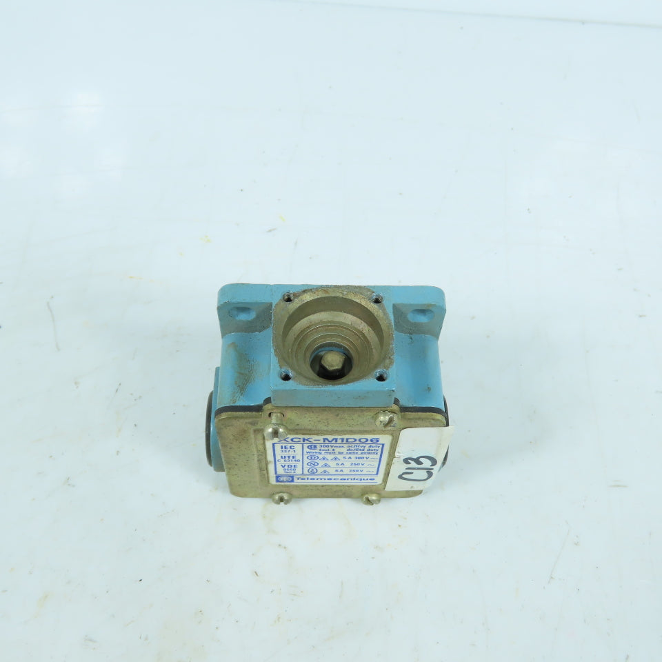Telemecanique XCK-M1D06 Limit Switch Body 300VAC 5A No Head