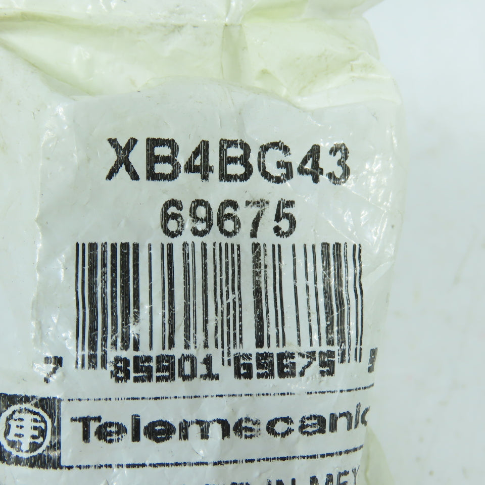 Siemens 3SB3400-0D 3SB3 Series Key Selector Switch 22mm 2NO Contacts W/ Keys