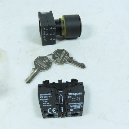 Siemens 3SB3400-0D 3SB3 Series Key Selector Switch 22mm 2NO Contacts W/ Keys