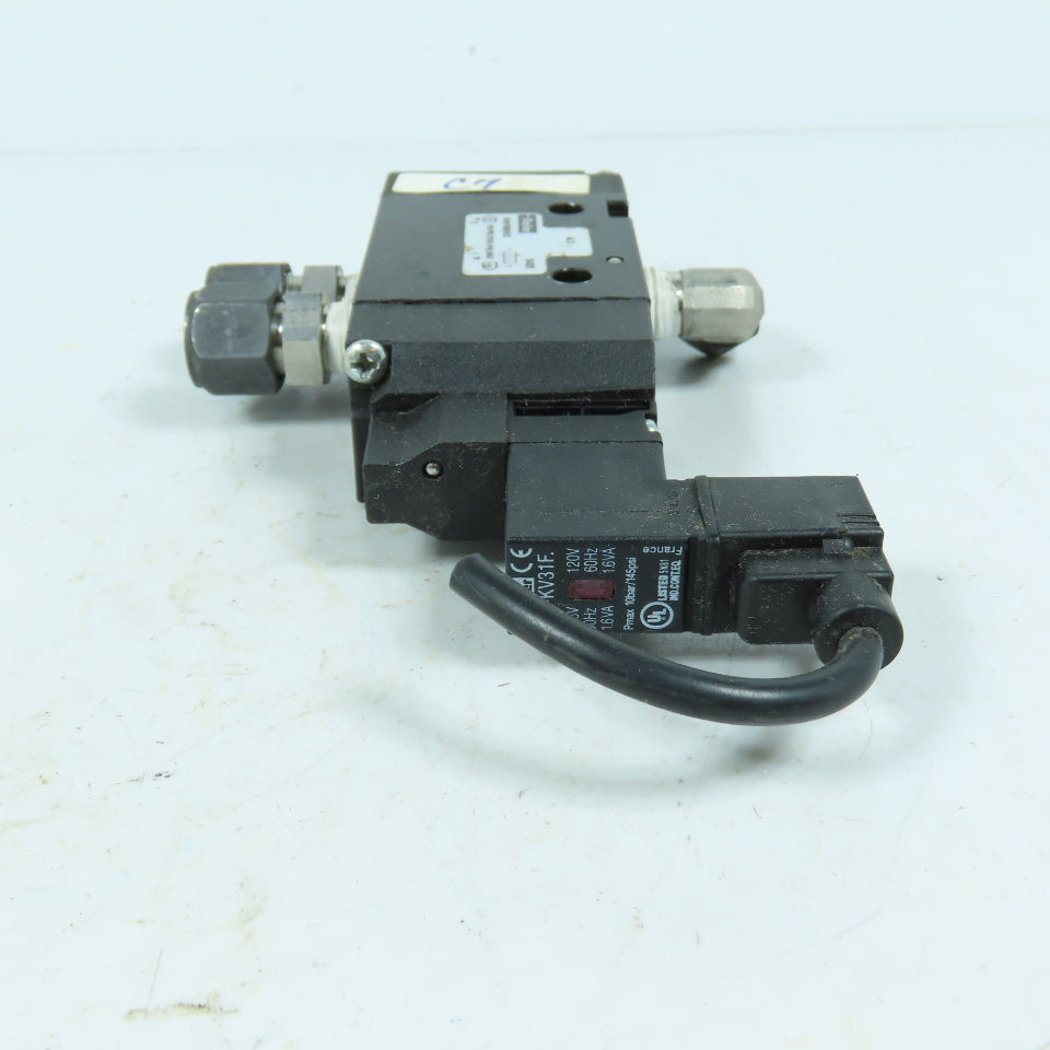 Parker B5W1BB553C Pneumatic Solenoid Valve 1/4" NPT 120VAC