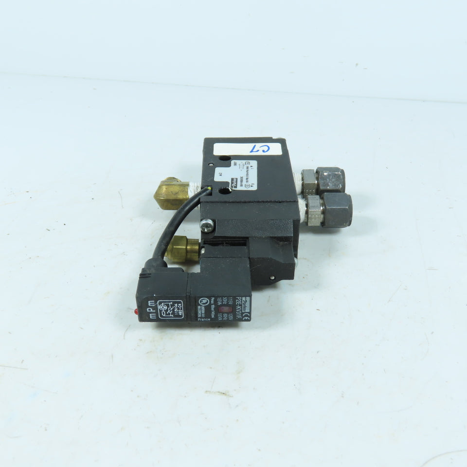 Parker P2E-KV31F B5V1KB553C B5 Series Pneumatic Solenoid Valve 120V AC 150 PSI