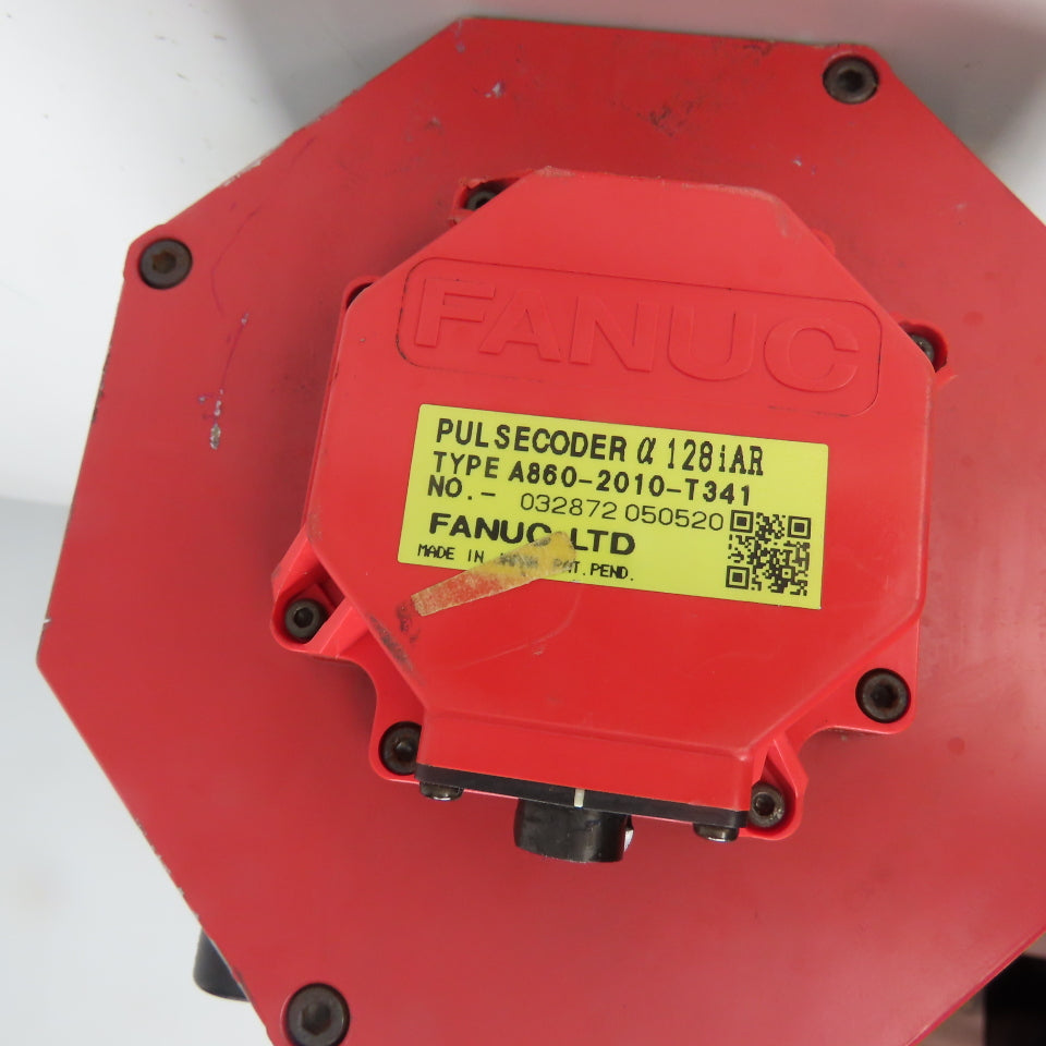 Fanuc A06B-0267-B605 AC Servo Motor iS 30/3000 4.3kW 179V 2000RPM