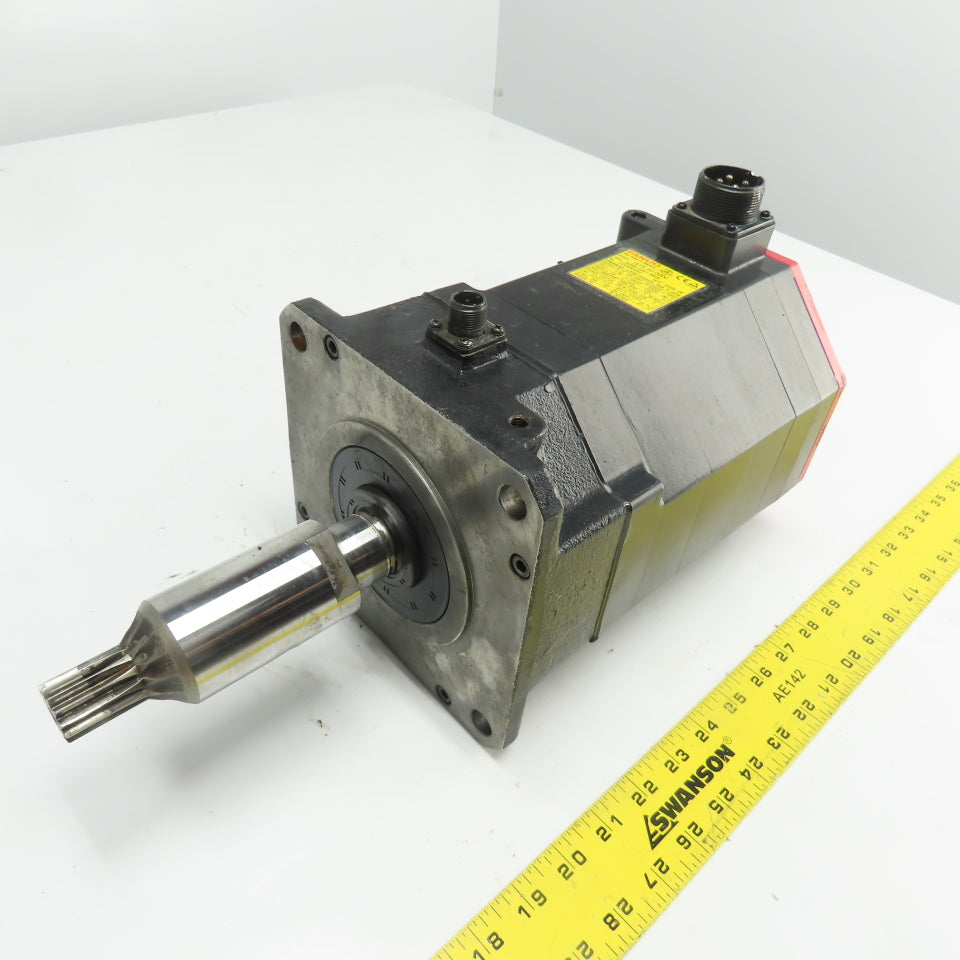 Fanuc A06B-0267-B605 AC Servo Motor iS 30/3000 4.3kW 179V 2000RPM