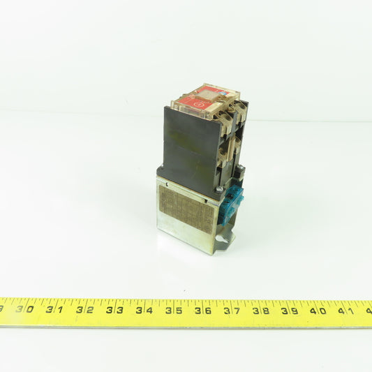 Allen-Bradley 700S-DCP620Z24 Safety Control Relay 600V 24VDC Coil