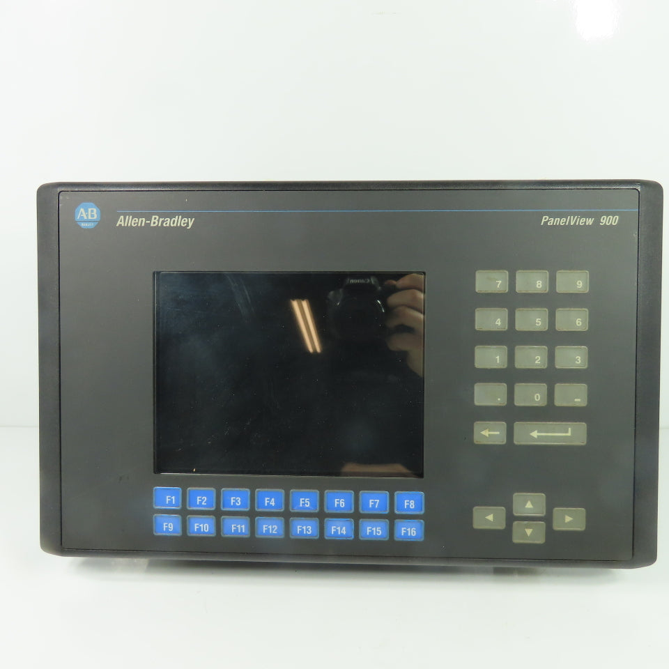 Allen-Bradley 2711-K9C8 PanelView 900 Operator Interface 10-240VAC Ser C Rev G