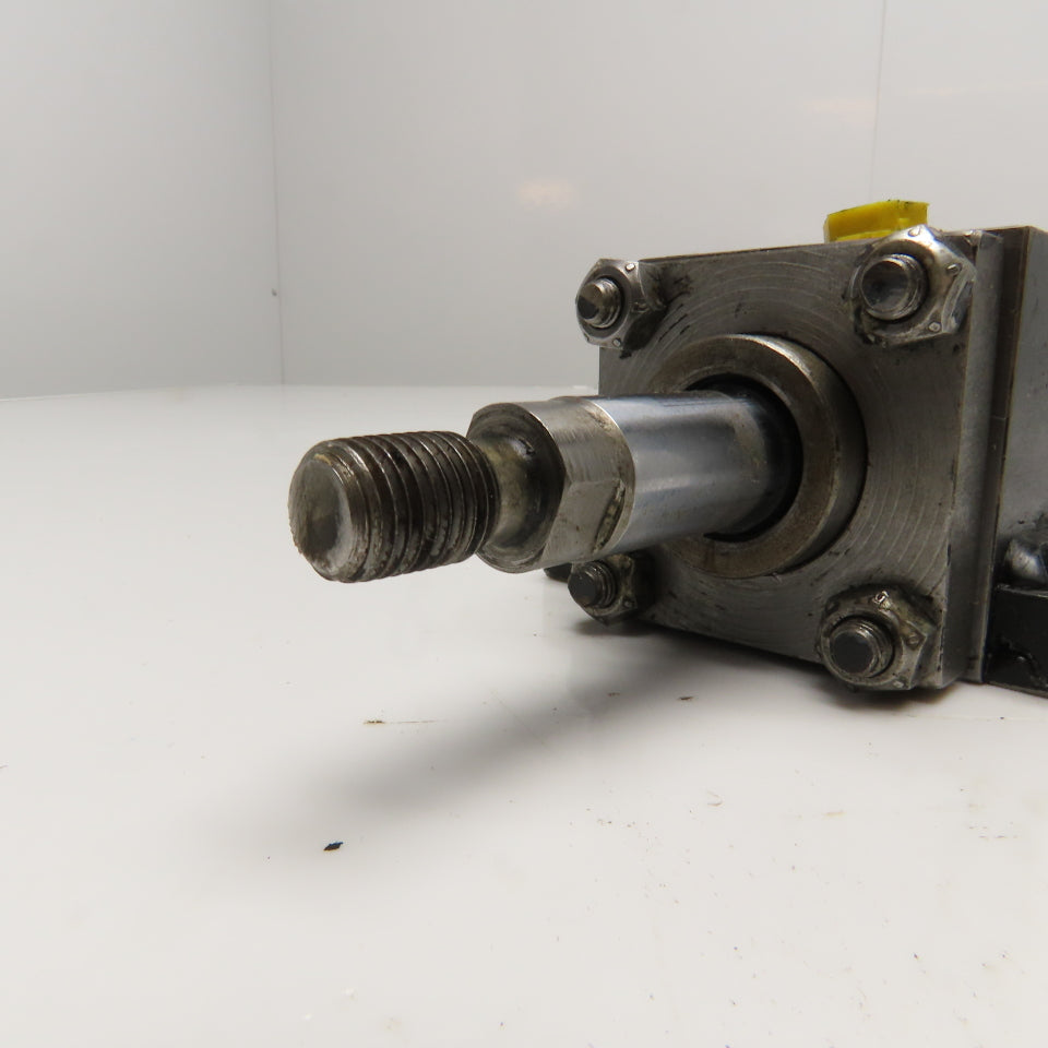 Hanna MS2D3LNC 1-1/2" Bore 3" Stroke Double Rod Hydraulic Cylinder