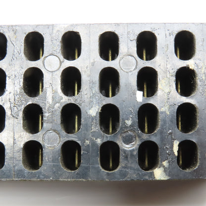 USD Co. 11610 25A 115V 40 Position Male Spade Terminal Block