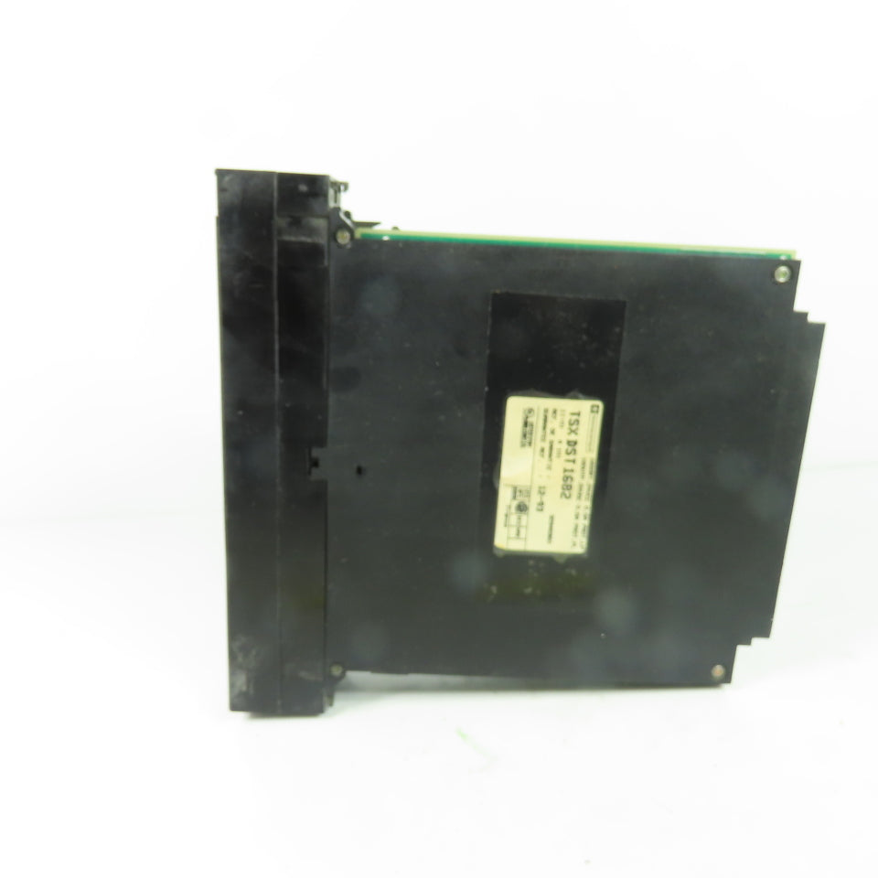 Telemecanique TSX DST 1682 16 Output PLC Module 24VDC 0.5A