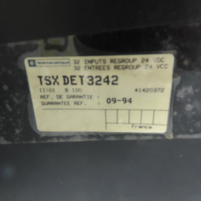 Telemecanique TSX DET 3242 32-Point Discrete Input Module 24VDC