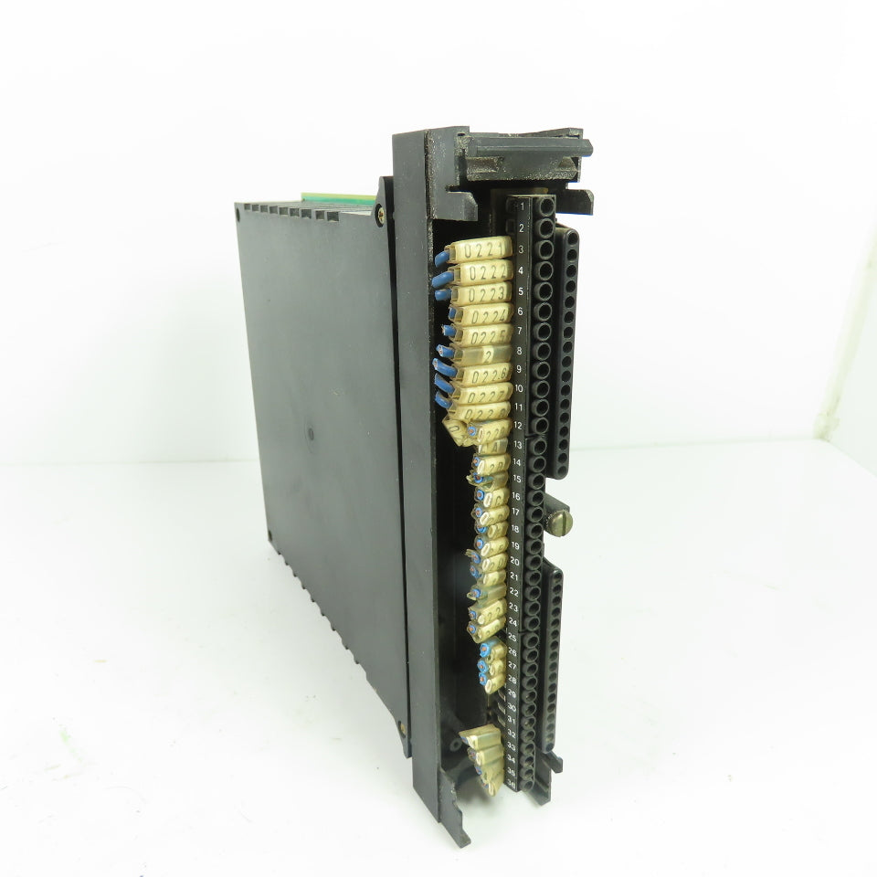 Telemecanique TSXDST2482 24VDC 0.4A Protected PLC Output Module