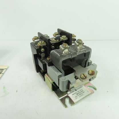 General Electric CR2810A14AC Machine Tool Relay 10A 600V 208V Coil NEW
