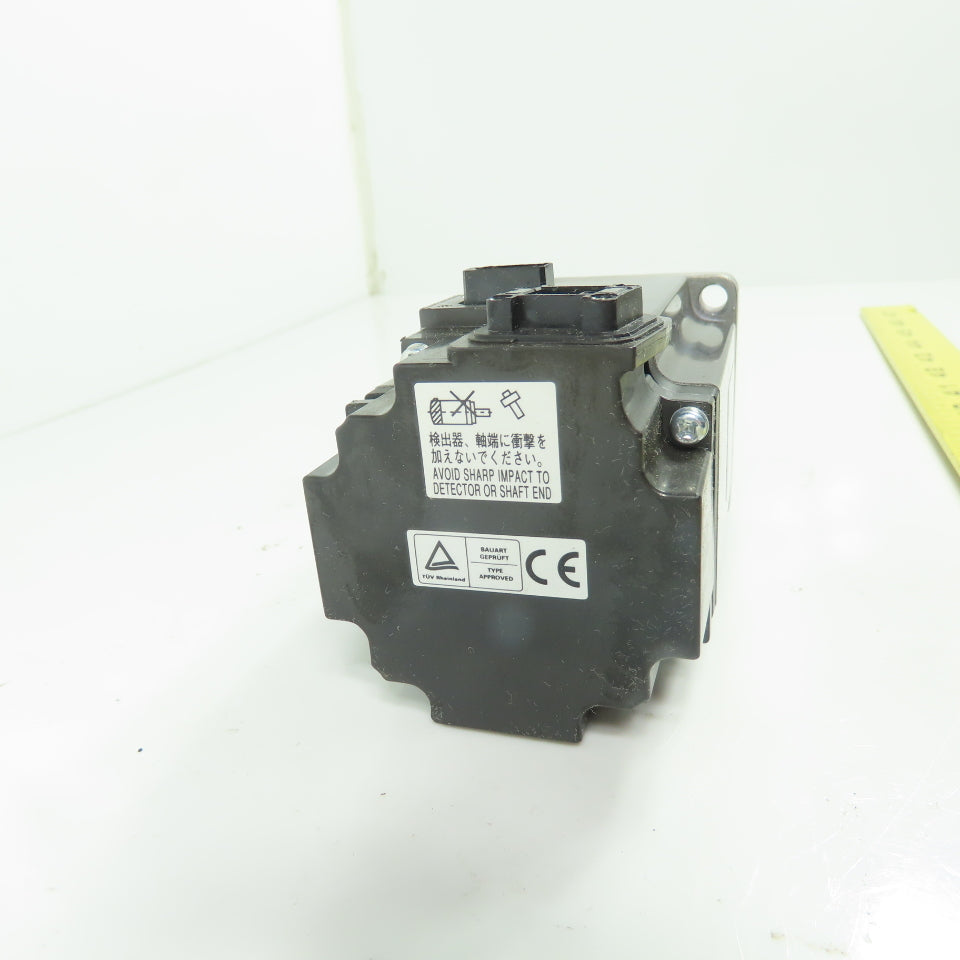 Mitsubishi HF-KP43 AC Servo Motor 400W 102V 3000RPM IP65 2.9A