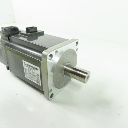 Mitsubishi HF-KP43 AC Servo Motor 400W 102V 3000RPM IP65 2.9A
