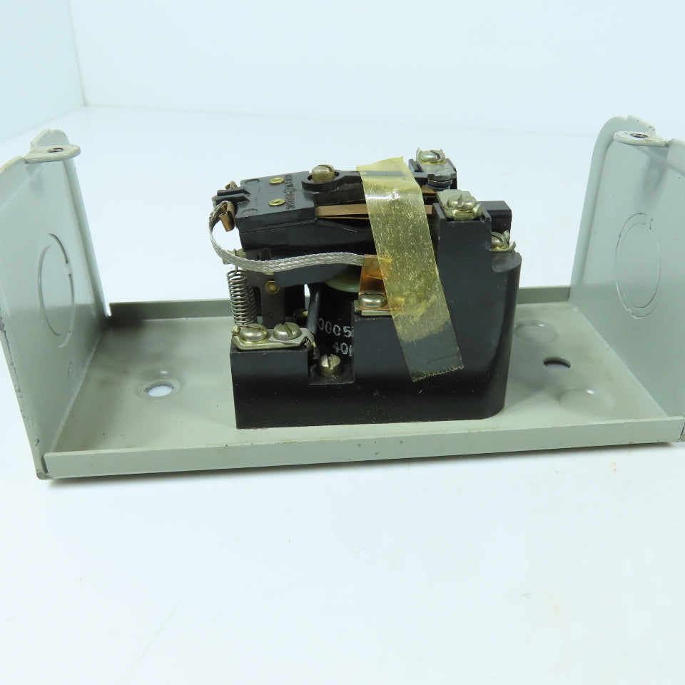 General Electric CR2790E101A48 Enclosed Machine Tool Relay 10A 115/230V
