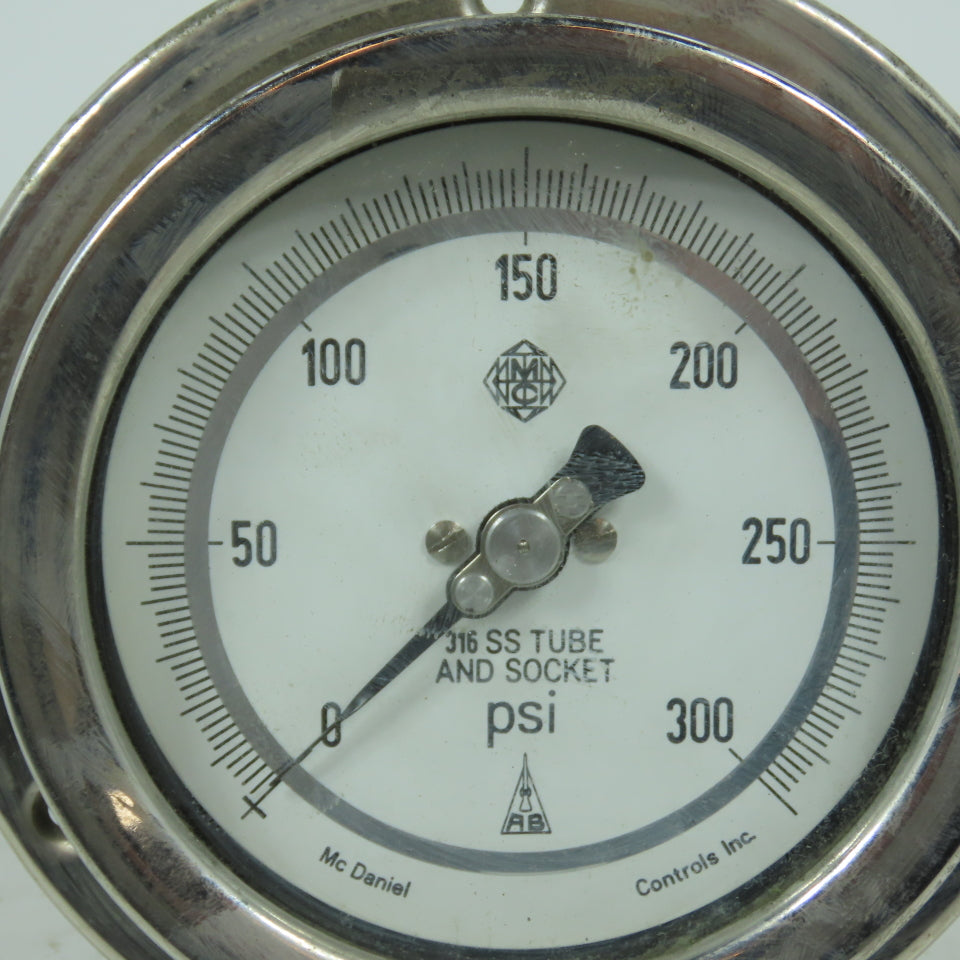 McDaniel Controls Inc Stainless Steel Pressure Gauge 0-300 PSI Panel Mount