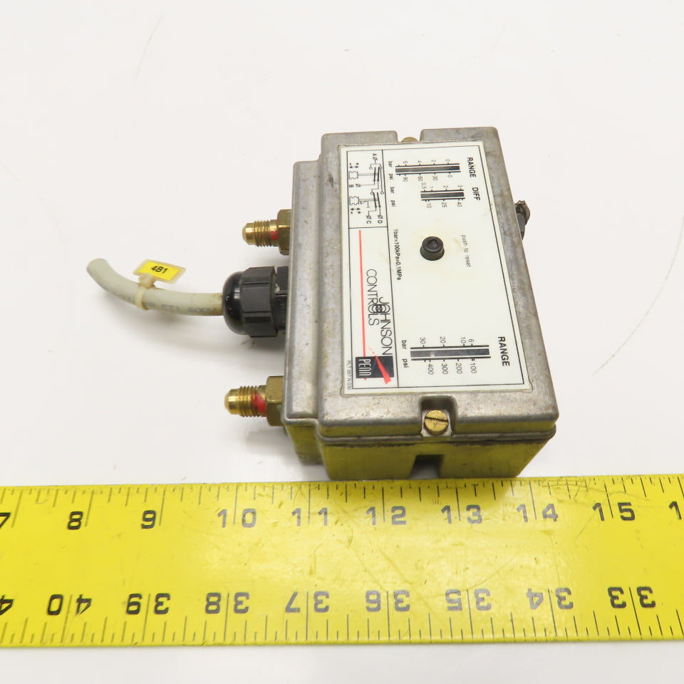 Johnson Controls P78MCB-9303 Pressure Control Switch 1-400PSI 6-30Bar
