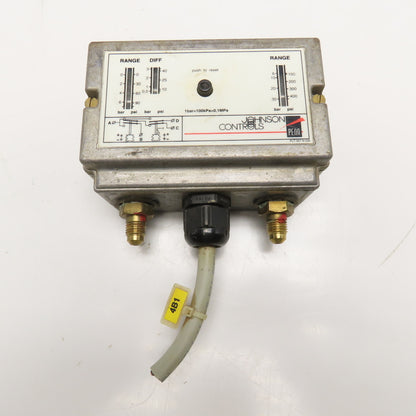 Johnson Controls P78MCB-9303 Pressure Control Switch 1-400PSI 6-30Bar