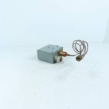 Johnson Controls P70AA-118 All-Range Pressure Control Switch with Capillary
