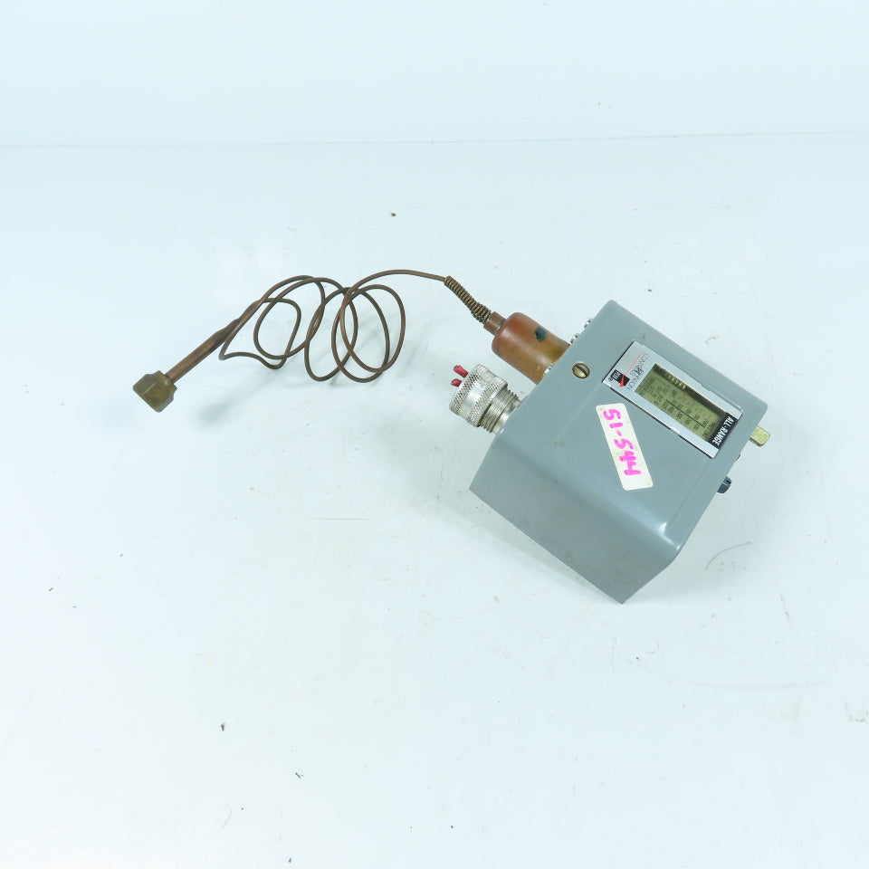 Johnson Controls P70AA-118 All-Range Pressure Control Switch with Capillary