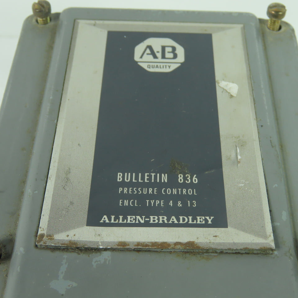 Allen-Bradley 836-C4J Bulletin 836 Style C Pressure Control 30" Vac-45 PSI