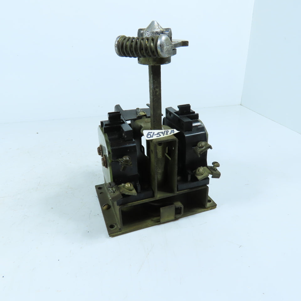 Cutler-Hammer 10904H2A Motor Control Contact Switch Assembly 30A 600VAC