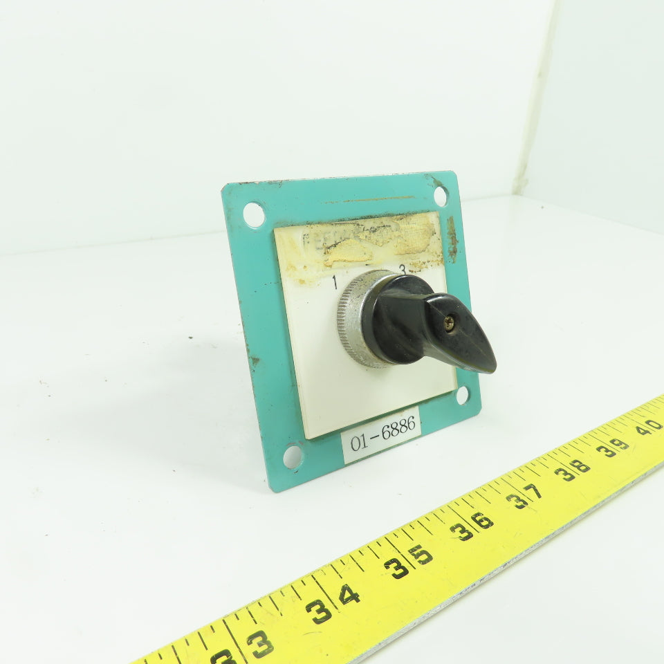 Fuji Electric F-1M3324HB Rotary Cam Switch W/ Mounting Plate