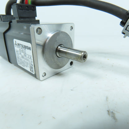 Mitsubishi HC-KFS13 100W AC Servo Motor 105V 3000RPM 0.7A IP55