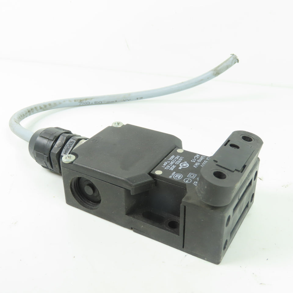 Schmersal AZ 16-03zvrk-M20 Safety Interlock Switch IP67 500V