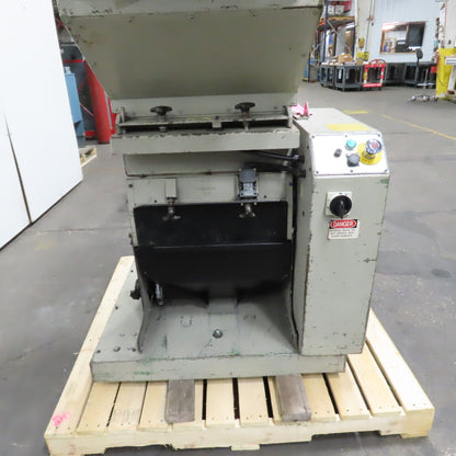 Conair CF-819 Tangential Feed Plastic Granulator 7.5HP 240/480V 3Ph Grinder