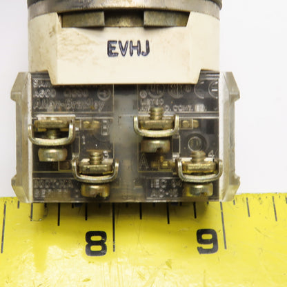 Allen Bradley 800T-H31 2 Position Keyed Selector Switch 600V