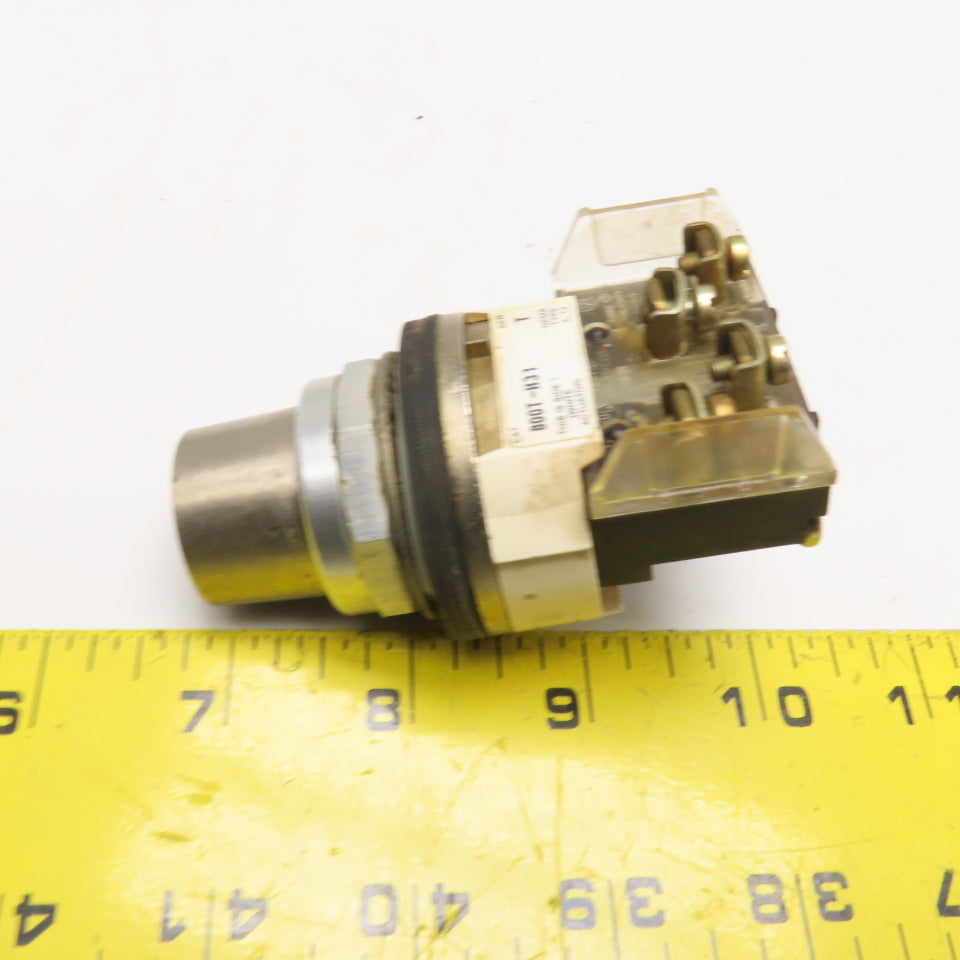 Allen Bradley 800T-H31 2 Position Keyed Selector Switch 600V No Key