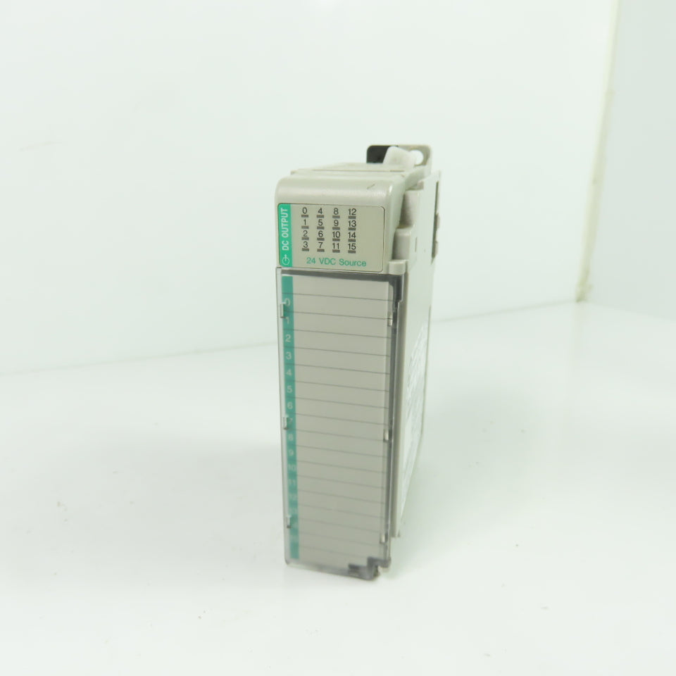 Allen-Bradley 1769-OB16 Compact I/O 16-Point 24VDC Sourcing Output Module Ser B