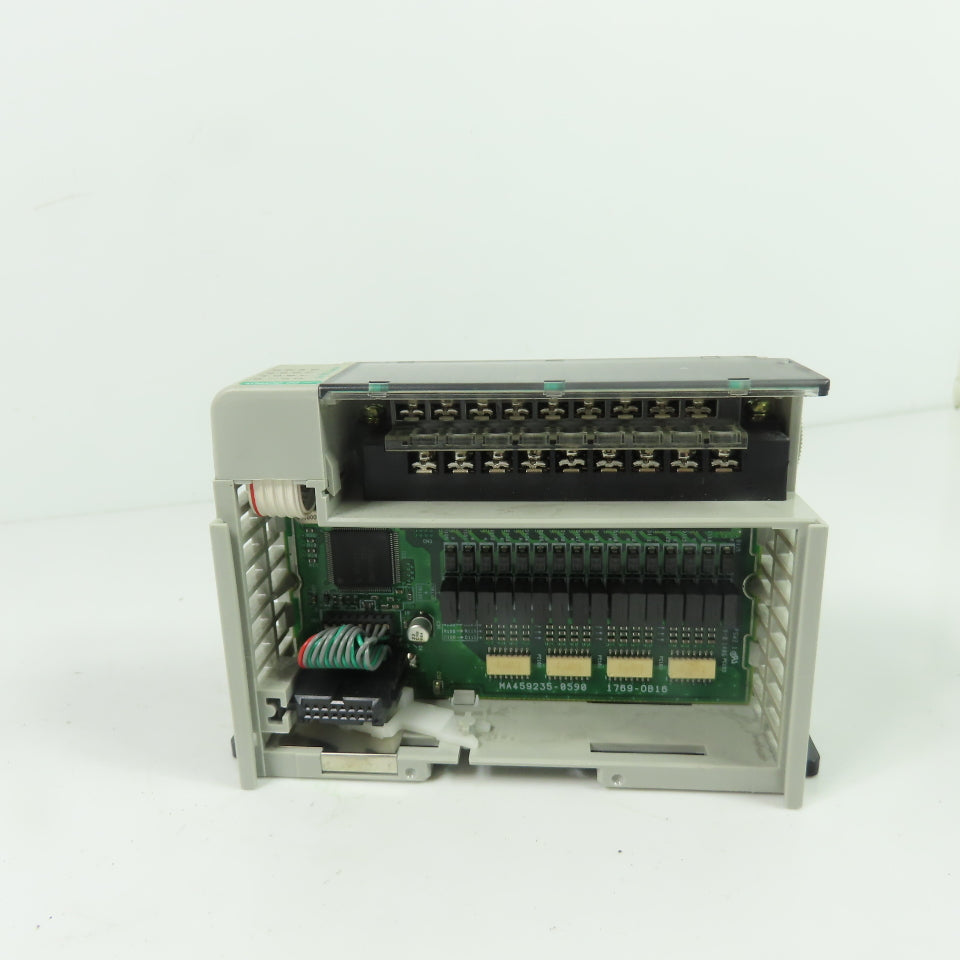 Allen-Bradley 1769-OB16 Compact I/O 16-Point 24VDC Sourcing Output Module Ser B
