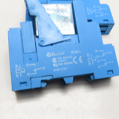 Finder 95.95.1 Type 40.52 Relay Module 240V & Socket Base Lot Of 2