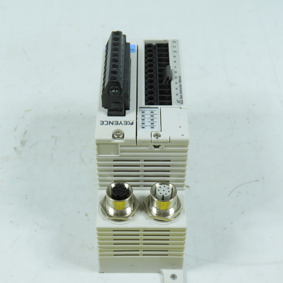 Keyence SL-R11E Safety Control Unit Relay 24VDC PNP Type 4 IP20