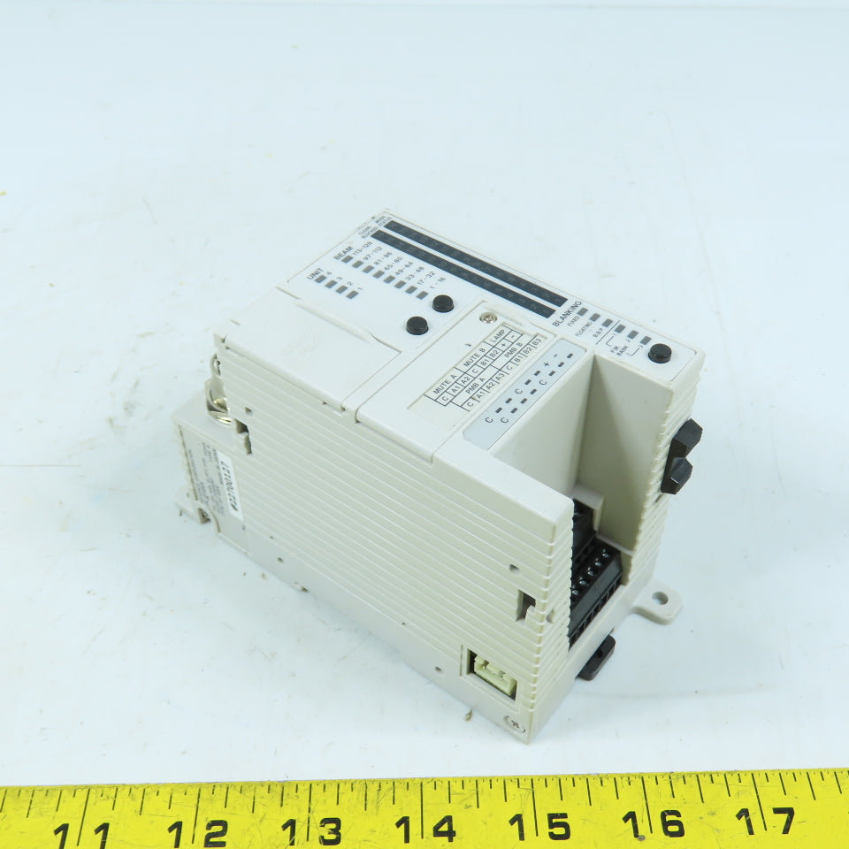 Keyence SL-R12EX Safety Relay Unit For SL-R11 Light Curtain Type 4 ...