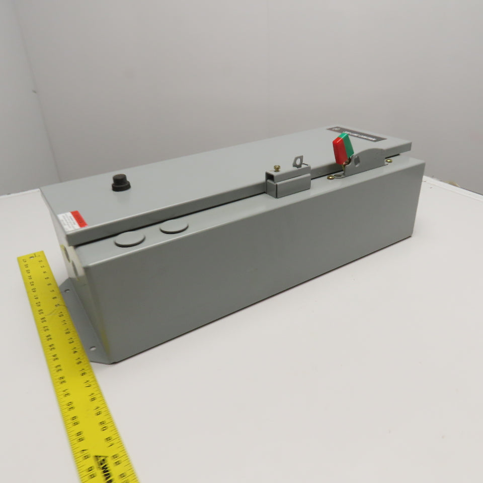 GE CR308B6**2PAAAAA 300 Line Size 0 Combination Starter 600VAC 120V Coil